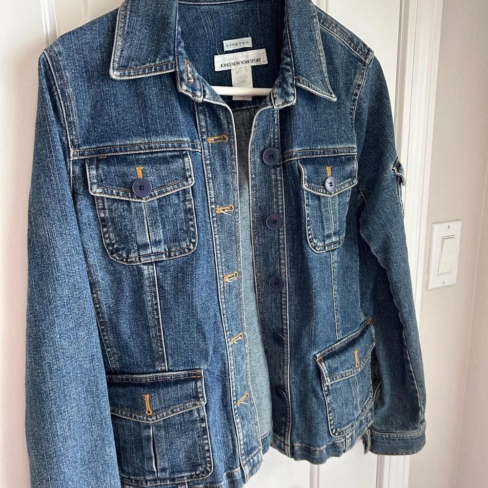 🔹Stretch Jean Jacket🔹 - Picture 3 of 5